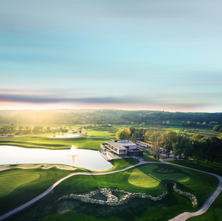 Zala Springs Golf Resort Zalacsány Exterior foto